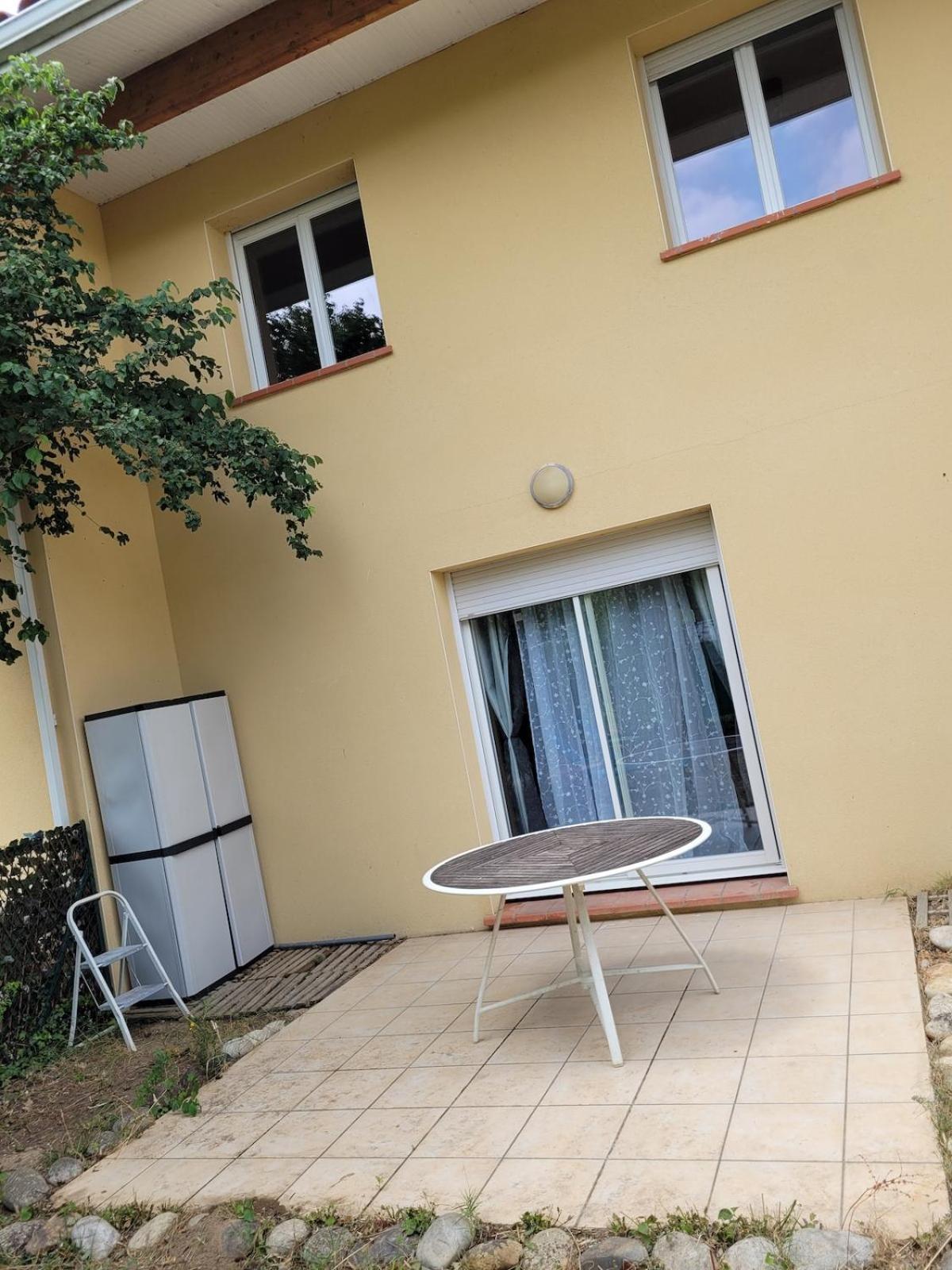 Apartamento Cozy House Two Free Parking Spaces